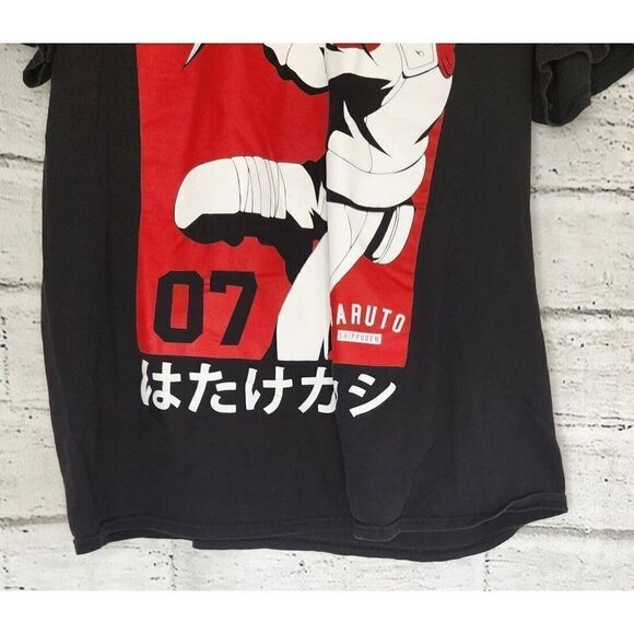 Official 2002 Naruto Shippuden Kakashi  T-shirt Size Large (42-44) Vintage Anime - Picture 3 of 5